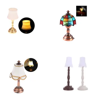 Миниатюрна настолна лампа за куклена къща 1: 12, Led лампа, Куклен декор, Играчки С превключвател, се запалва, Работи на батерии При включване / изключване