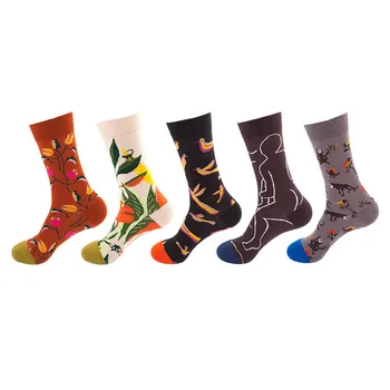 2023 Есента и зимата на Нови женски висококачествени памучни чорапи Тенденция на Модата Тиква чорапи Скелет Хелоуин Чорапи със средна ръкав