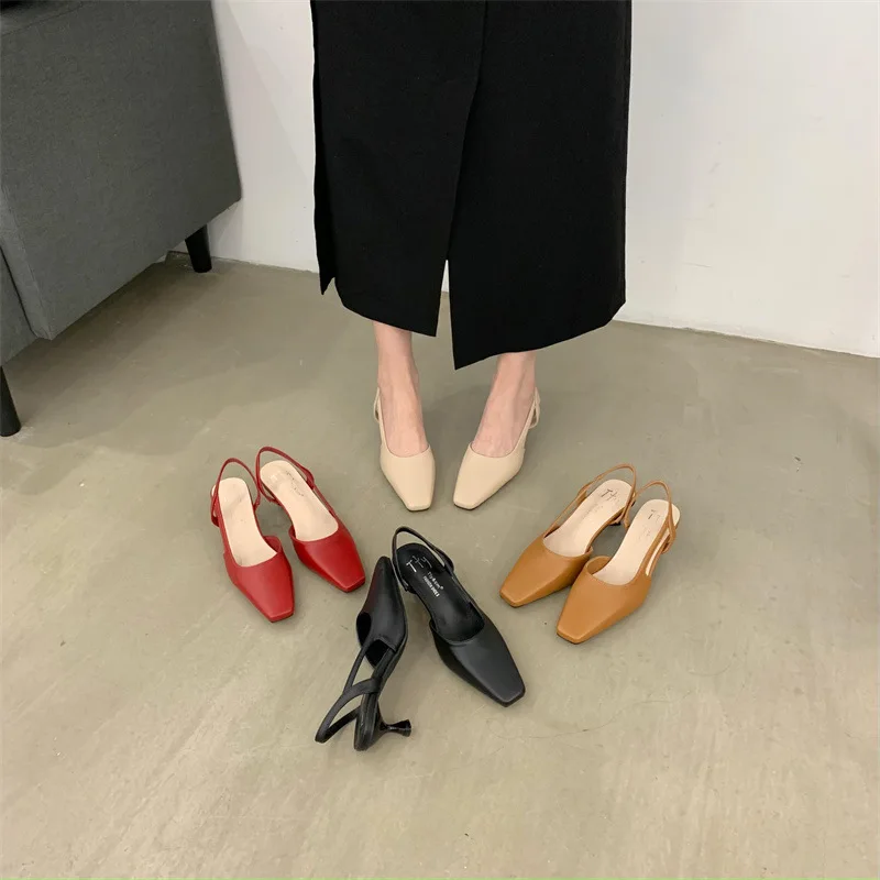 Дамски обувки Alionly, Нови Сандали Baotou, Корейската версия на 2023 г., Дамски обувки на квадратен ток в ретро стил, Chaussure Femme