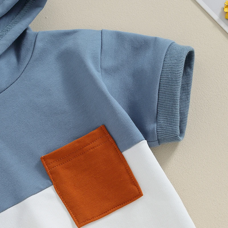 Комплект летни дрехи от 2 теми за малките момчета контрастни цветове, тениска с качулка с къси ръкави и ластични шорти