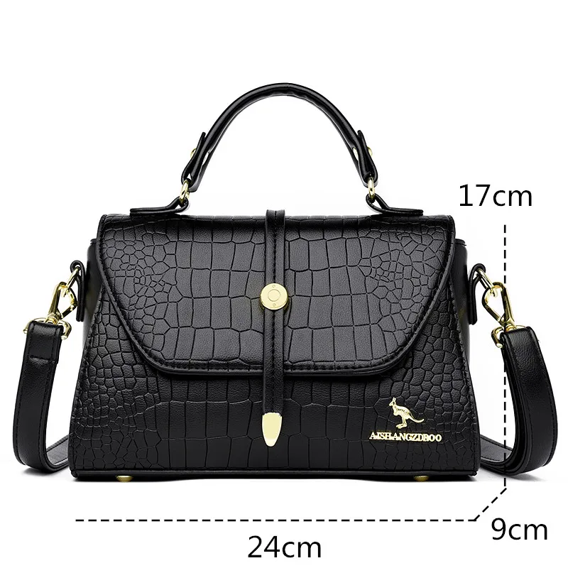 Луксозна Дамска чанта с модерен модел 