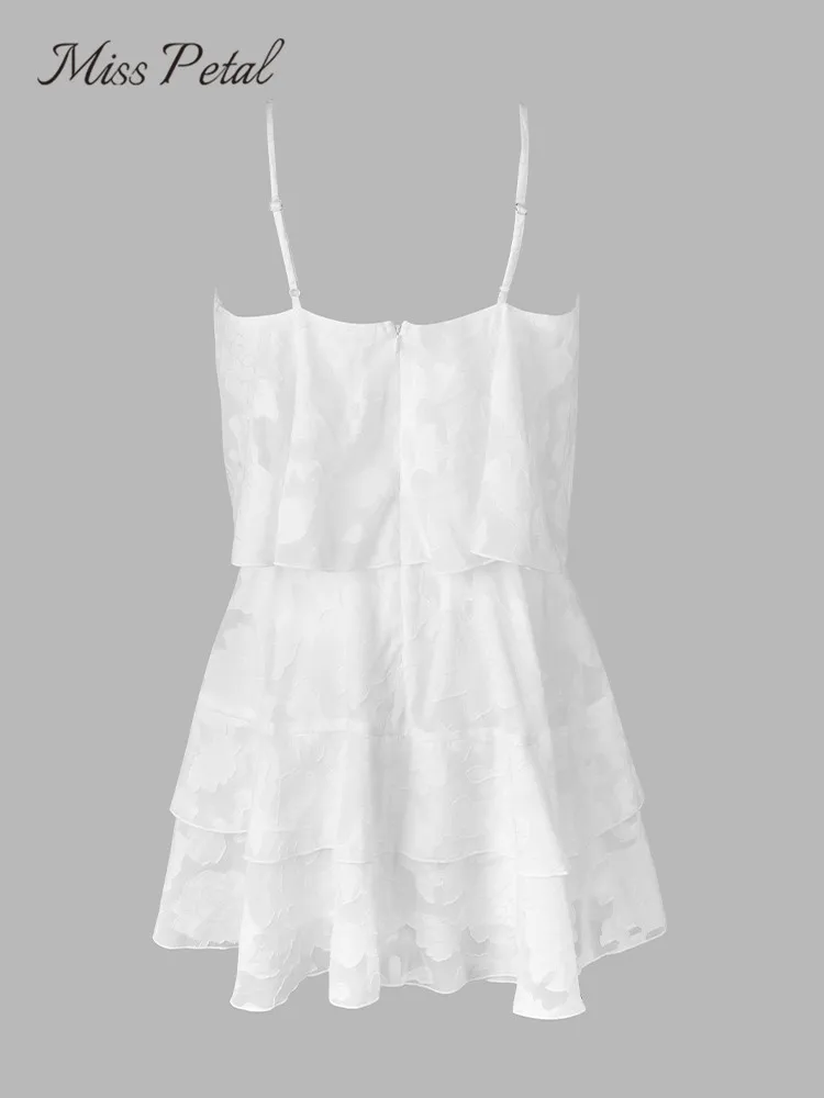 Секси мини рокля с волани от бял жакард в цветенце, сексуална бретельки на спагети презрамки, официални тоалети, трапецовидна форма, без ръкави, Лятно женствена рокля 2023 година.