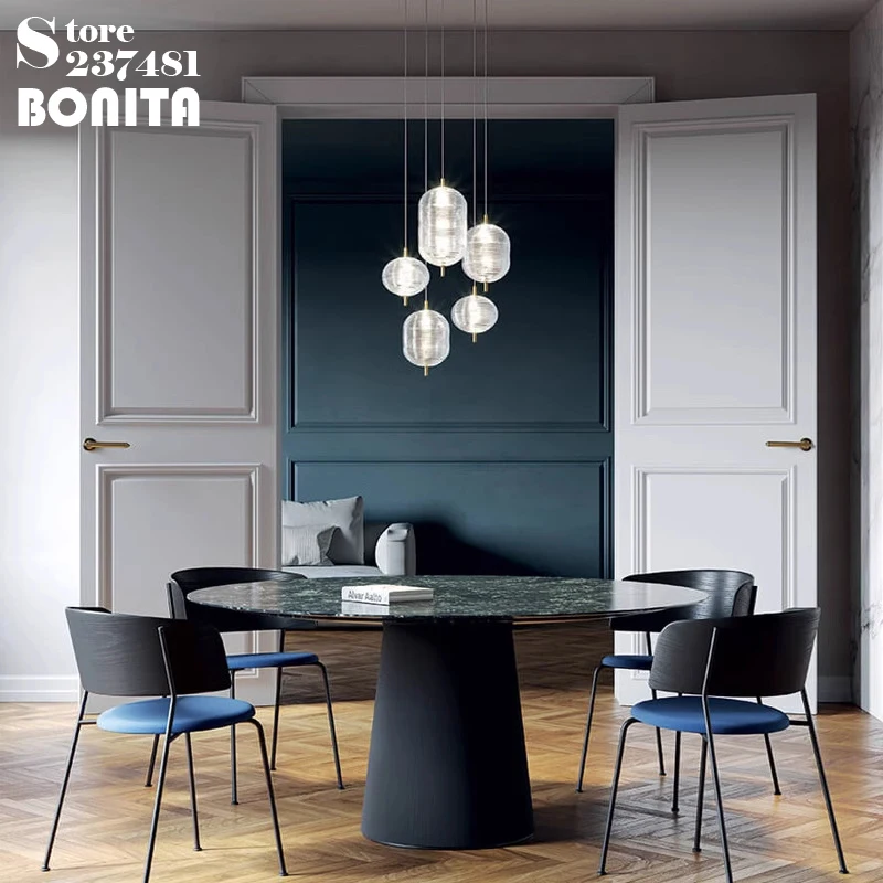 Скандинавските модерни осветителни тела за спалнята, маса за хранене, комбиниран окачен лампа за залата, окачена лампа от прозрачен раиран стъкло с памучен тампон