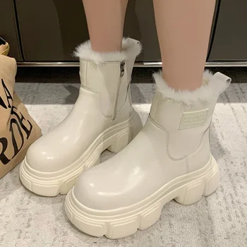 Дамски обувки 2023 г. Висококачествени дамски ботуши с цип Зимни с кръгло бомбе от плюшено руно за топлина Модни обувки на платформа с къс бочком