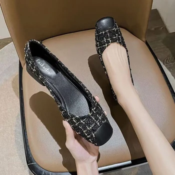 Дамски обувки на висок ток 20242 Нови елегантни обувки на висок ток, меки френски обувки на нисък ток с неглубоким деколте и мека подметка